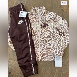 Nike Little Girl Outfit